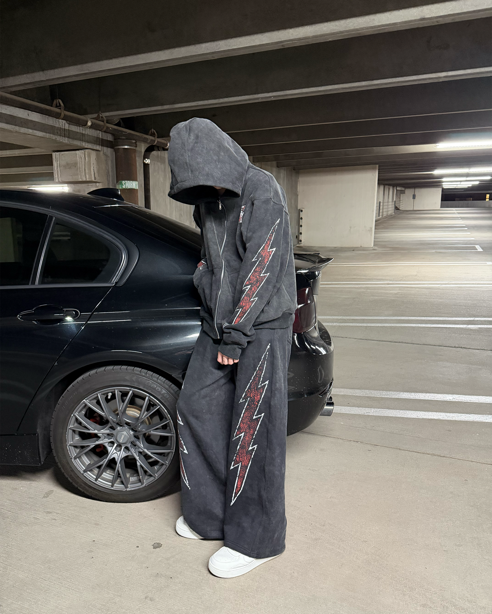 REDLINE SWEATS