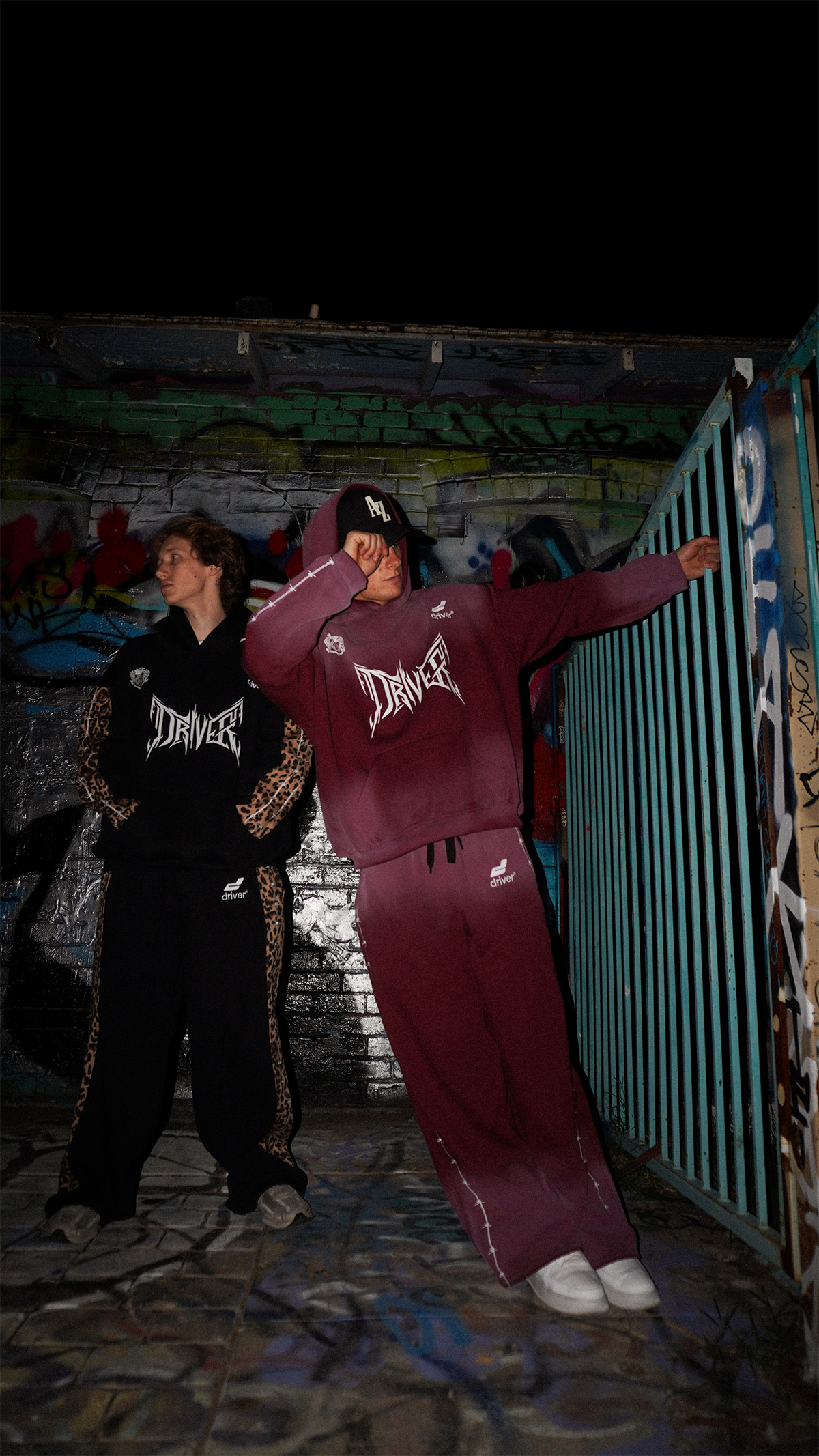 BARBED WIRE SWEATS (CRIMSON)