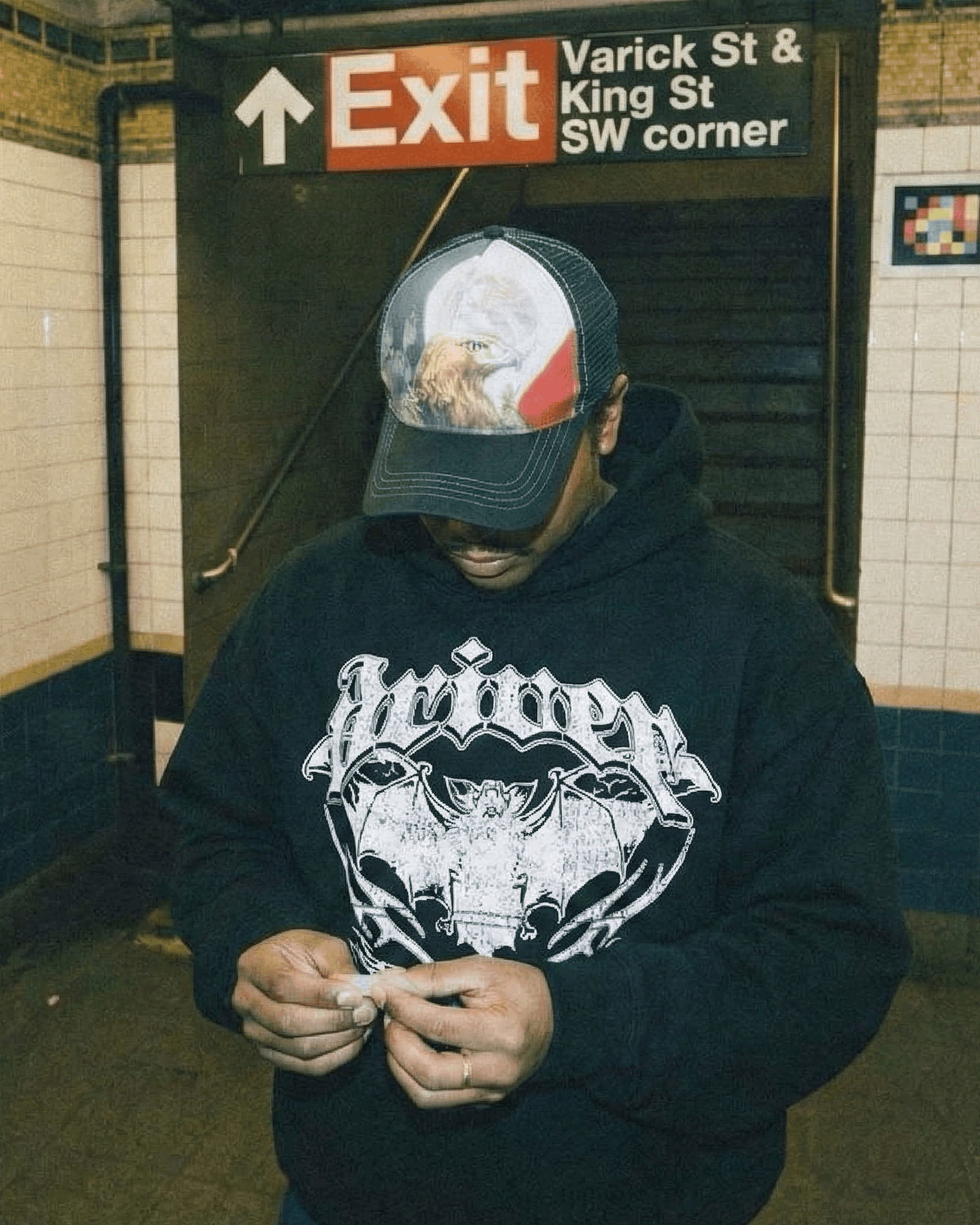 MIDNIGHT PULLOVER