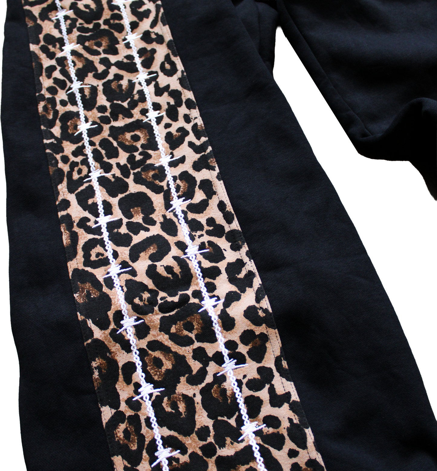 BARBED WIRE SWEATS (CHEETAH)